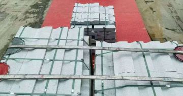 宜昌 芝麻白仿形加直形路沿石出货日常