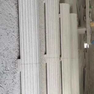 宜昌 花岗岩厂家带你看白麻花岗岩门楼大柱柱皮