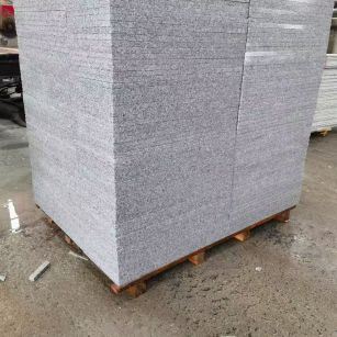 宜昌 芝麻白火烧面1.8厚300*600地铺石，尺寸标准，厚薄均匀