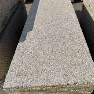 宜昌 黄金麻花岗岩荔枝面毛板，半成品