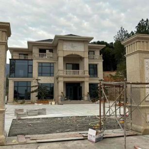 宜昌 黄金麻花岗岩别墅雕花外墙干挂配上门口雕花罗马柱