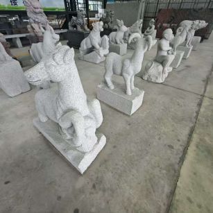 宜昌 芝麻白花岗岩造型立体雕刻——十二生肖