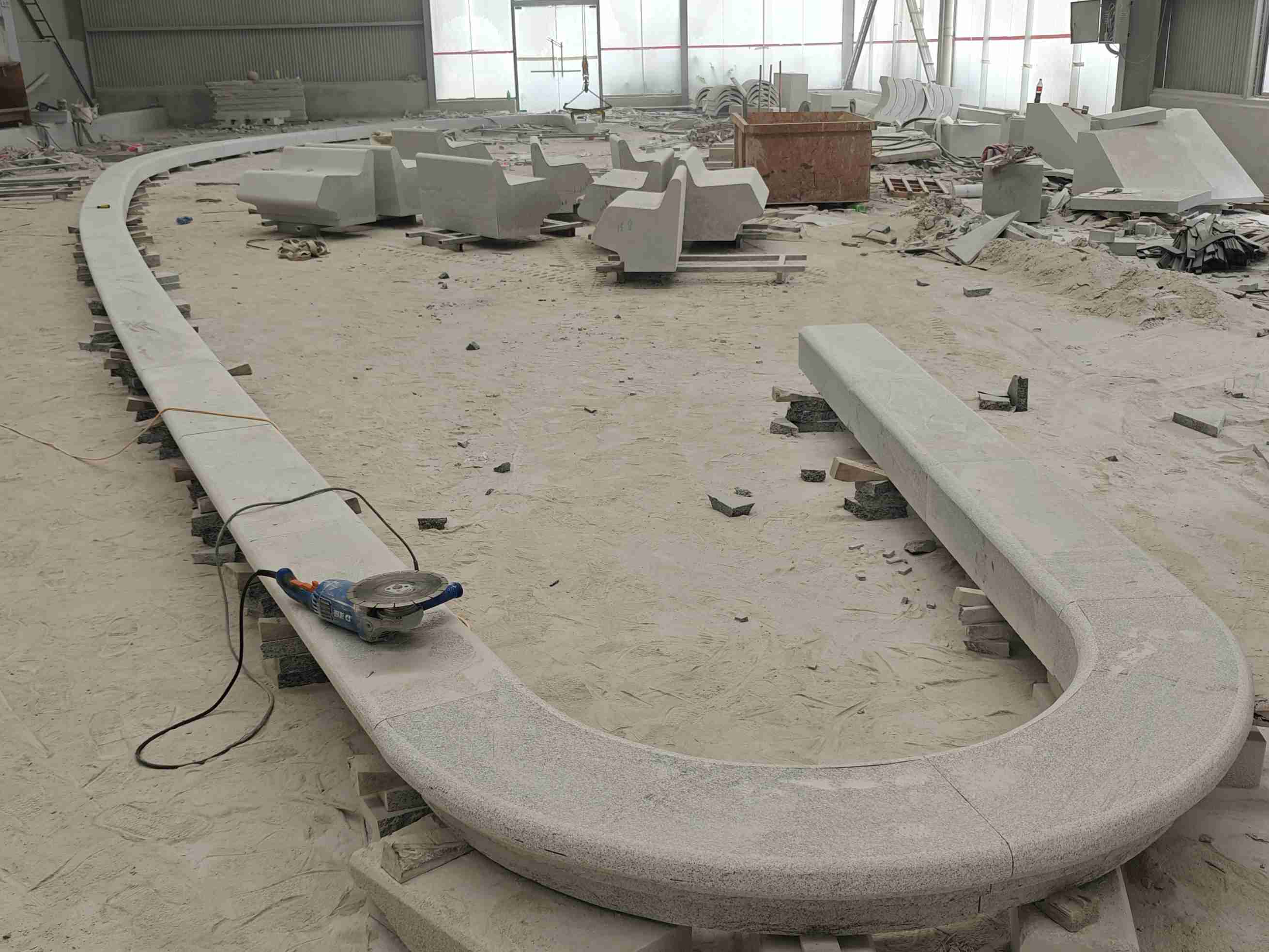 宜昌 芝麻白花岗岩弧形花坛石，坐凳石