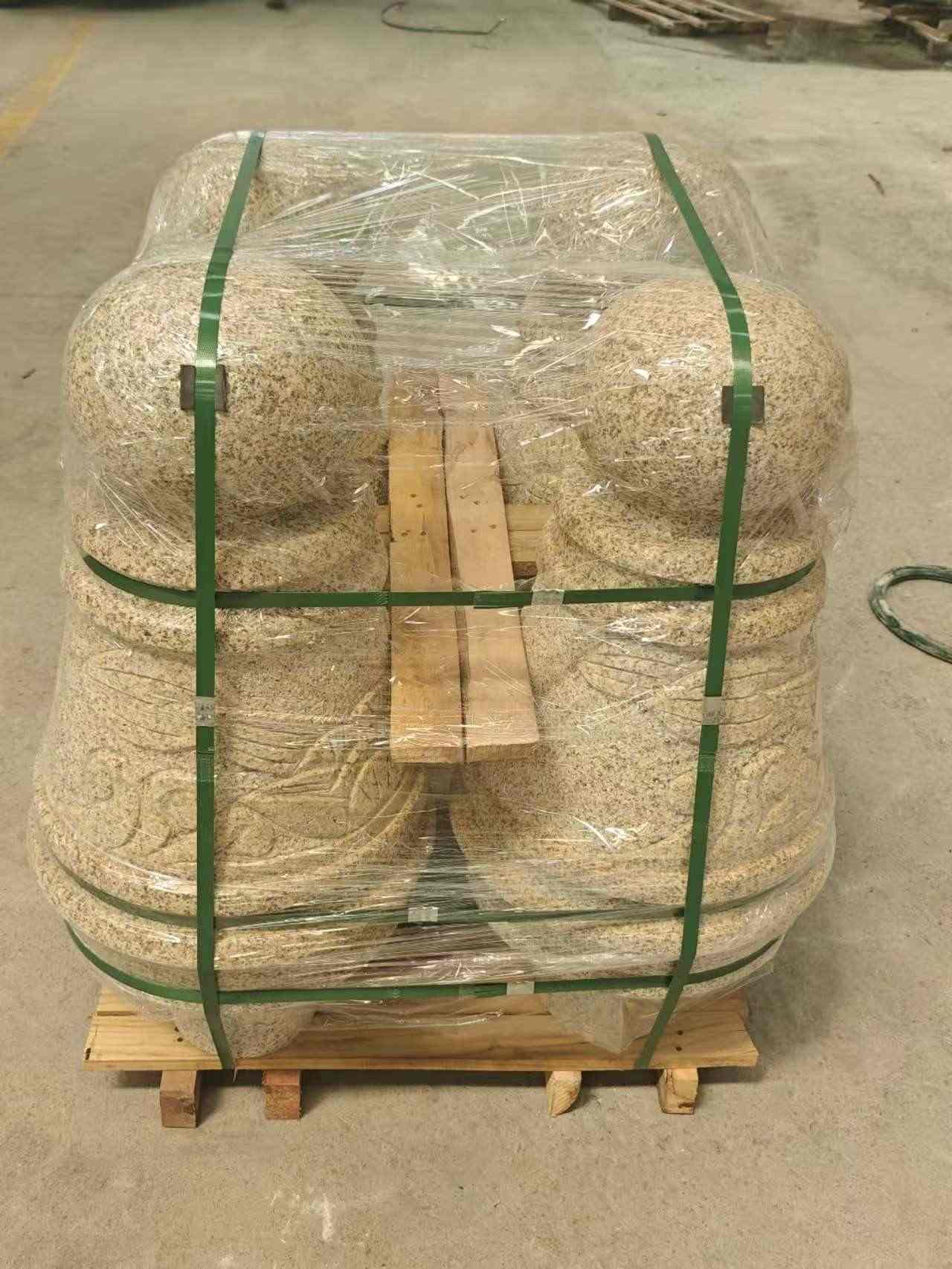 宜昌 黄金麻异形定制雕花——棒棒糖挡车柱