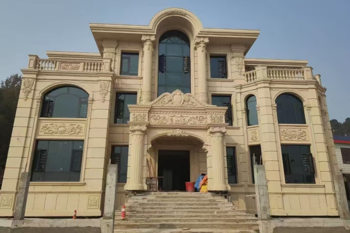 宜昌 黄金麻花岗岩别墅外墙干挂