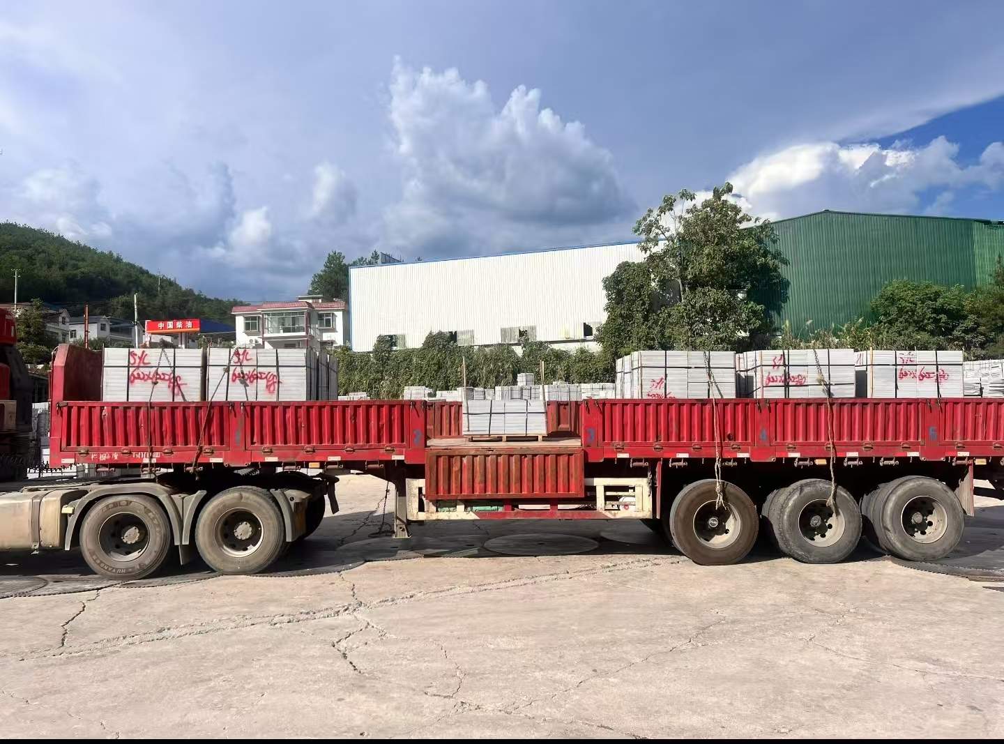 宜昌 芝麻灰花岗岩地铺石出货日常