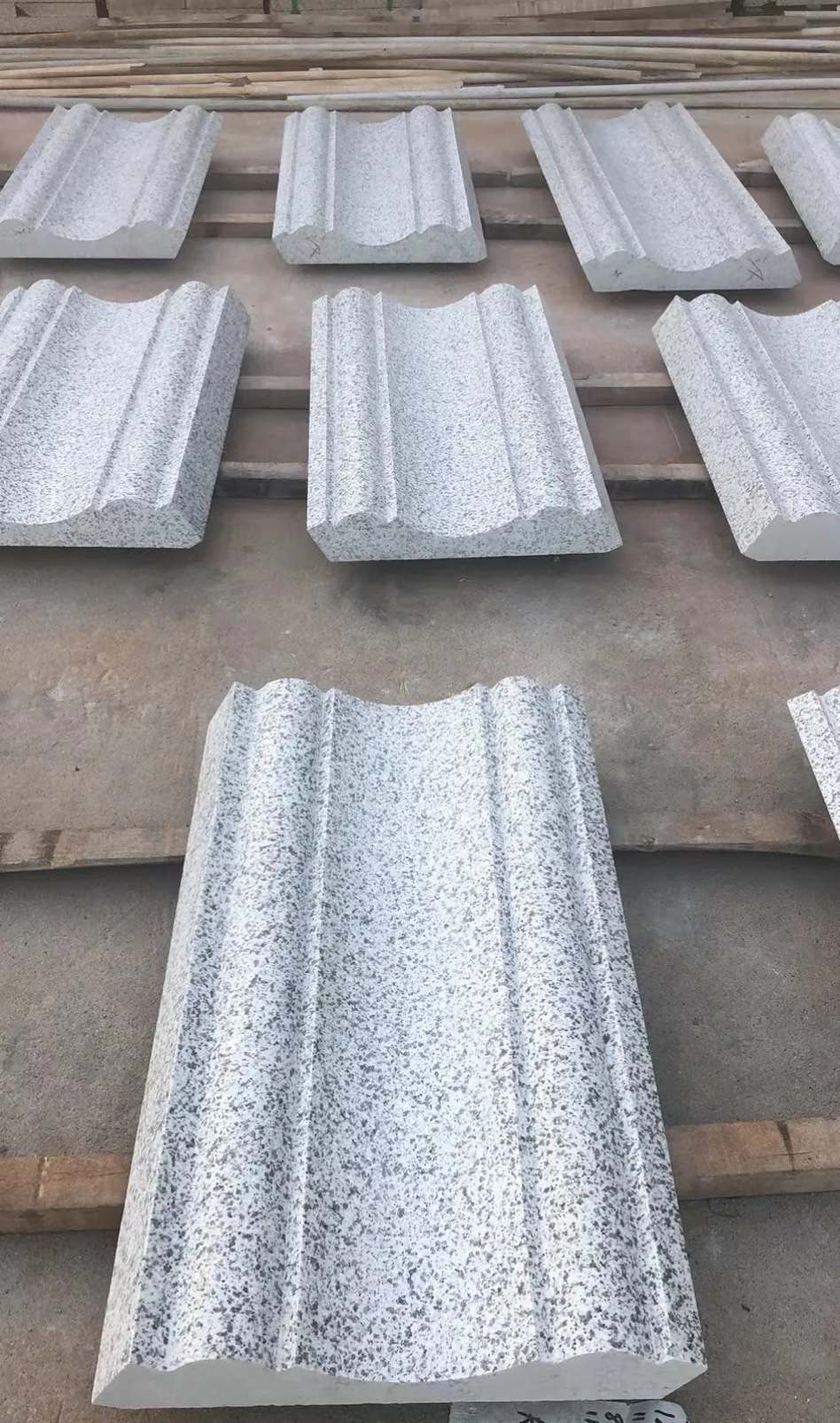 宜昌 白麻花岗岩光面别墅线条