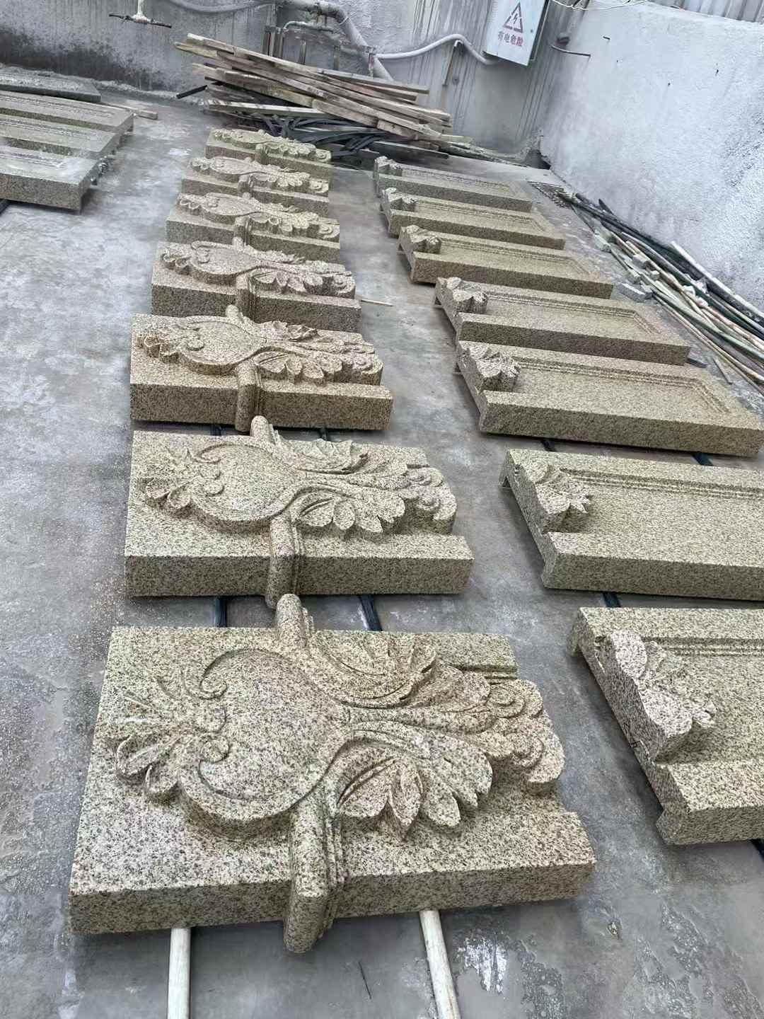 宜昌 黄金麻花岗岩别墅外墙雕刻板