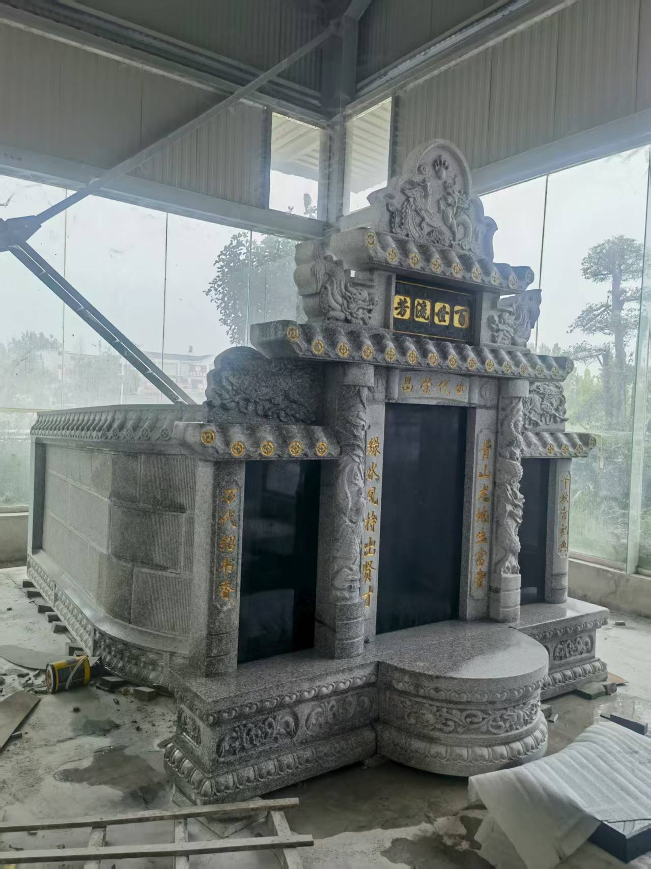 宜昌 芝麻白墓碑效果展示图